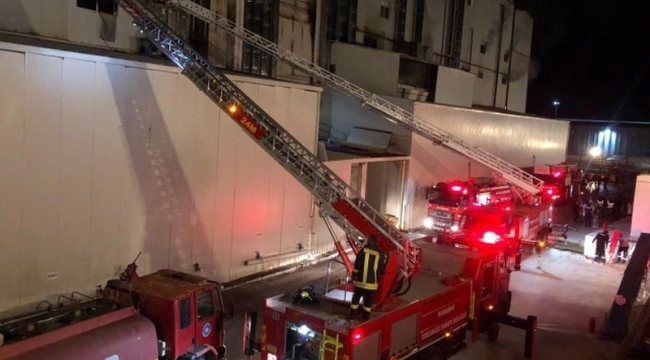 Karaman'daki bir bisküvi fabrikasında yangın