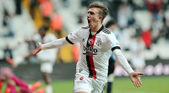 Rıdvan Yılmaz, Eintracht Frankfurt'a transfer oldu