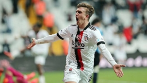 Rıdvan Yılmaz, Eintracht Frankfurt'a transfer oldu