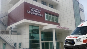 Sakarya'da tapu dairesinde 3 memur darp edildi