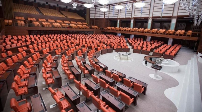 TBMM'nin çalışma süresi uzatıldı