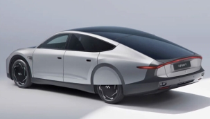 Güneş enerjili araç "Lightyear 0" tanıtıldı