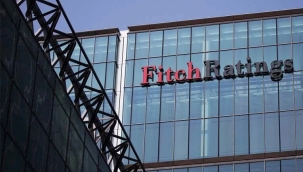 Fitch: "Türkiye, finansal risklerini azaltmıyor"