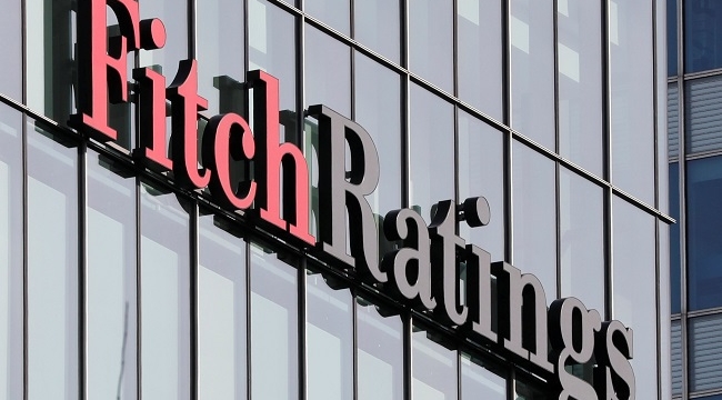 Fitch, Türkiye'nin kredi notunu B+'dan B'ye indirdi