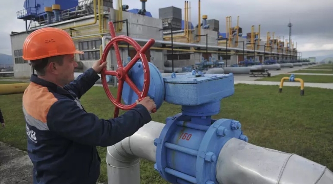 Gazprom, Letonya'ya gaz sevkiyatını durdurdu