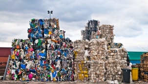 Adana'da 2 gazeteci geri dönüşümcülerden dayak yedi 