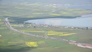 Gürcistan sınırında 16 kilometrelik tır kuyruğu