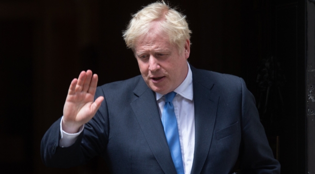 İngiltere basını: "Boris Johnson istifa edecek"