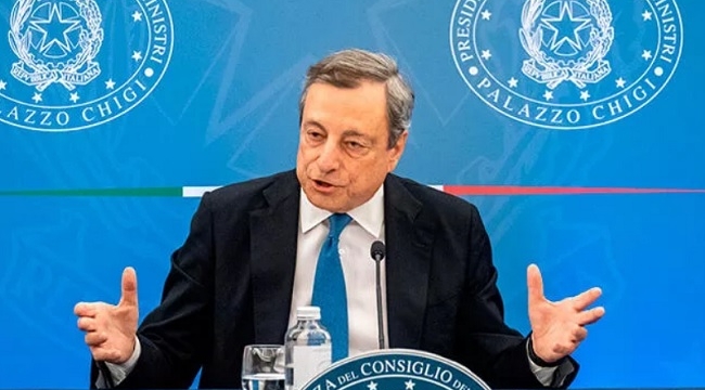 İtalya C.başkanı, Draghi'nin istifasını veto etti
