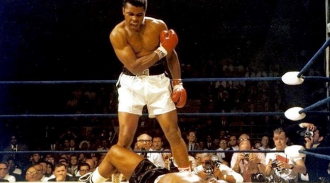 Muhammed Ali'nin kemeri 6,18 milyon $'a satıldı