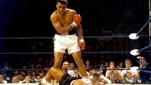 Muhammed Ali'nin kemeri 6,18 milyon $'a satıldı