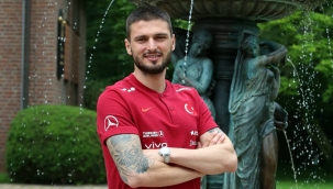 Okay Yokuşlu West Bromwich ile anlaştı