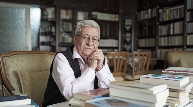 Rasim Özdenören vefat etti