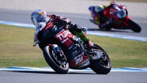 Razgatlıoğlu, Britanya GP'de ilk yarışı kazandı