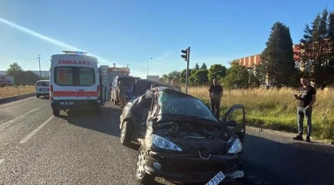 Tekirdağ'da dinamit yüklü kamyonet kaza yaptı