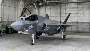 ABD'de F-35'lerin uçuşuna ara verildi