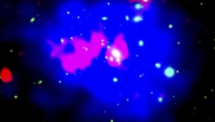 Bilinen en eski radyo galaksisi keşfedildi