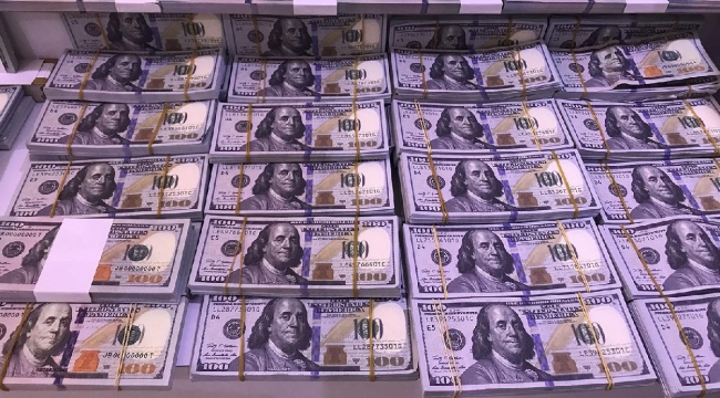 İran'da 10 milyon $ sahte para ele geçirildi