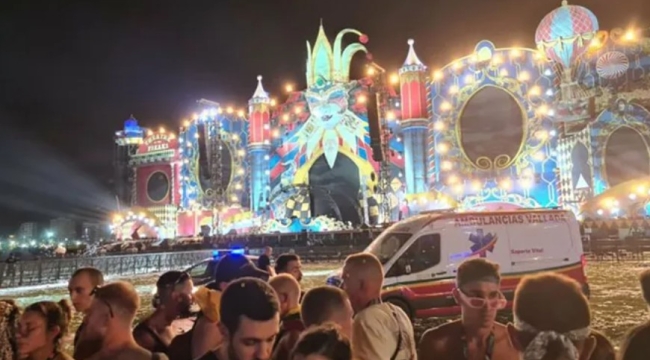 İspanya'daki bir festivalde sahne çöktü: 40 yaralı