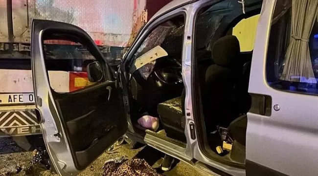 Kartal'da alkollü sürücü yayalara çarptı: 4 yaralı