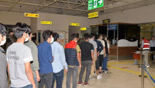 Kocaeli'de 401 kaçak sınır dışı edildi