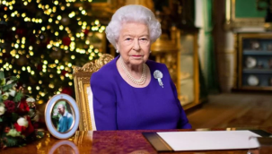 II. Elizabeth, 2085'te açılması için mektup bıraktı