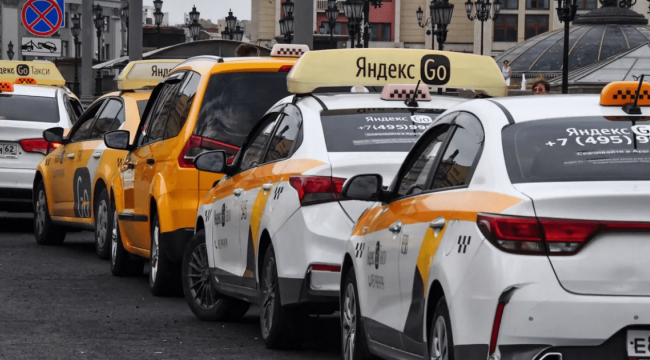 Anonysmus, Moskova'da Yandex Taxi'yi hackledi
