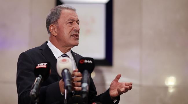 Bakan Akar'dan Yunanistan'a: "Tarihten ders alın"