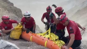 Erciyes'te dağcıların üzerine kaya düştü: 1 ölü