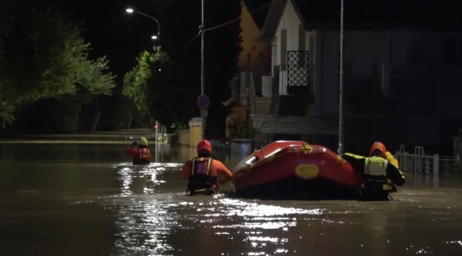 İtalya'da sel felaketi: En az 10 ölü, 4 kayıp