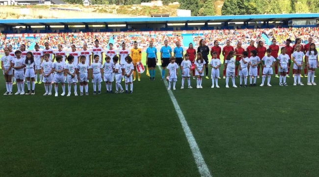Kadın A Milli Takımı, Portekiz'e 4-0 mağlup oldu
