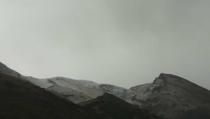 Kayseri'de mevsimin ilk karı Yahyalı'ya yağdı