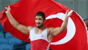 Milli güreşçi Taha Akgül dünya şampiyonu oldu