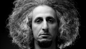 Mohsen Namjoo: "Kur'an'la alay etmedim"