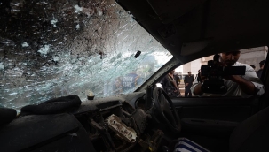 Pakistan'da bir araca bombalı saldırı: 5 kişi öldü