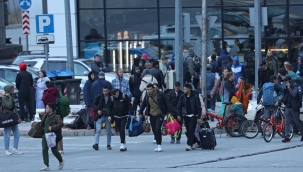 Rus vatandaşlar Gürcistan'a akın etti