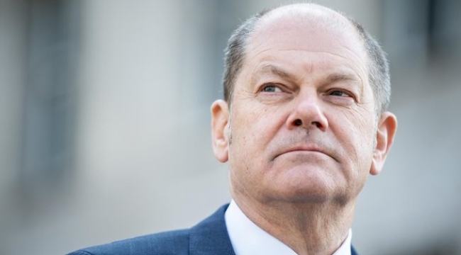 Scholz: "Rusya seferberlik kararını panikle aldı"