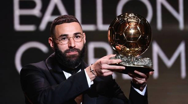 Ballon d'Or ödülünün sahibi: Karim Benzema