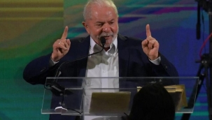 Brezilya'da seçimi Lula da Silva kazandı