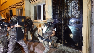İzmir'de şafak operasyonu: 39 kişi yakalandı