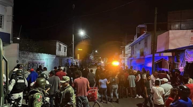Meksika'da bir bara silahlı saldırı: 12 ölü, 3 yaralı