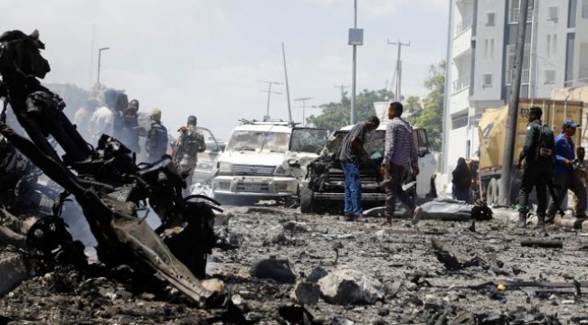 Somali Mogadişu'da patlama: En az 100 kişi öldü