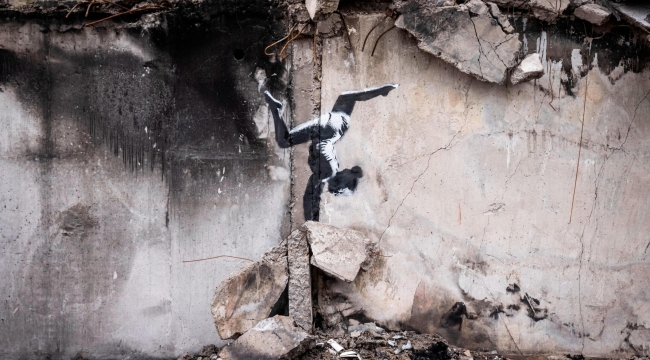 Banksy Ukrayna'da yaptığı yeni eserini paylaştı