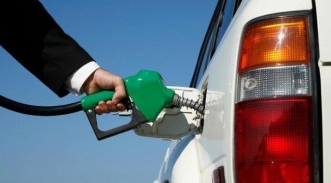 Benzine 55 kuruş zam, motorine 95 kuruş indirim