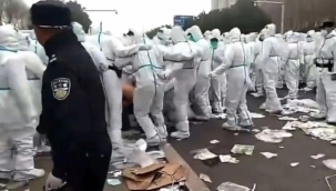 Çin'de Iphone fabrikasında protesto