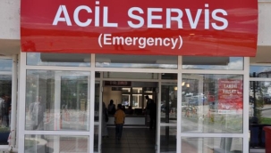 İzmir'deki depremde balkondan atlayan genç öldü