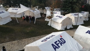 Düzce Valisi: "10 bin 126 kişi çadırda yaşıyor"