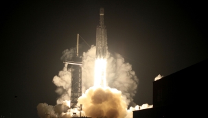 Falcon Heavy, 3 yıl sonra yeniden fırlatıldı