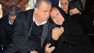 Fatih Terim'in annesi Nuriye Terim vefat etti
