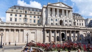 İngiltere Merkez Bankası, faizi %3'e yükseltti